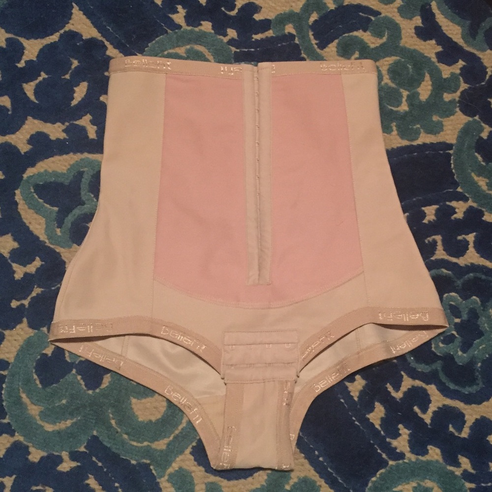 *SOLD* Bellefit dual-closure girdle!